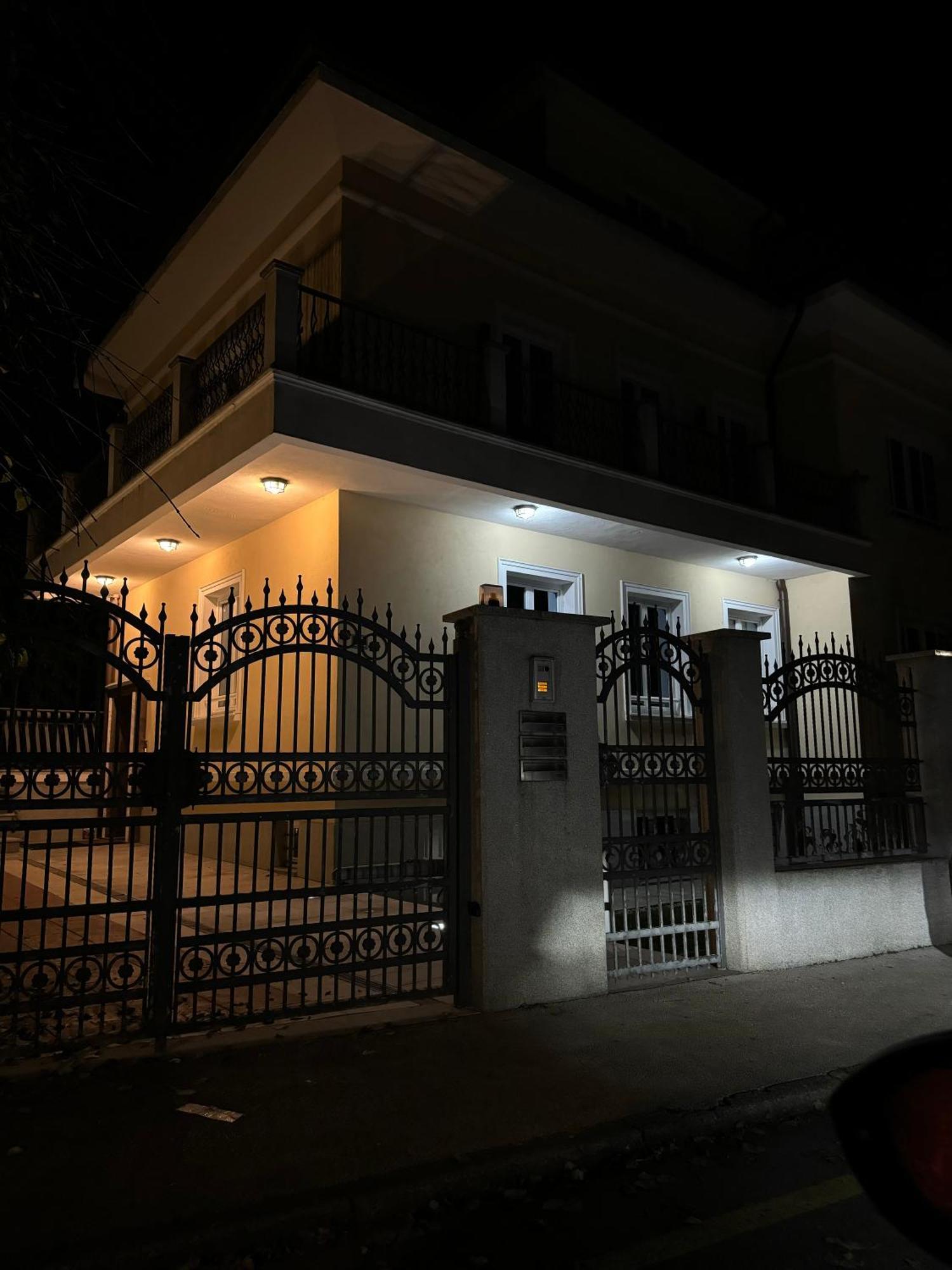 Vila Majda Elegant Apartments With Prime Location And Parking Любляна Экстерьер фото